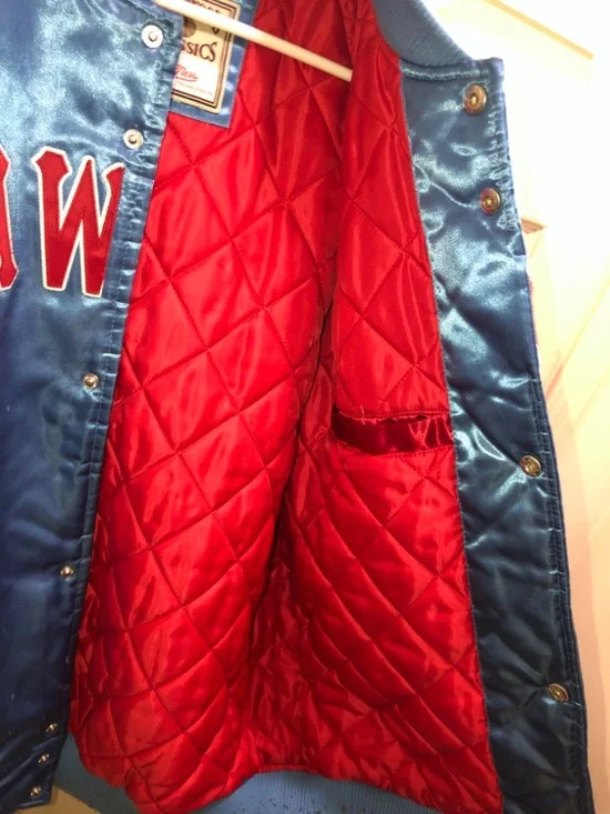 Atlanta hawk x trae young set great condition - Picture 2 of 16